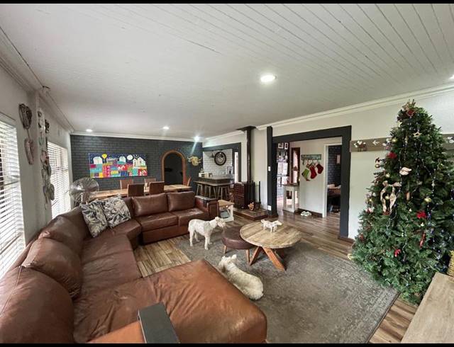 4 BEDROOM HOUSE FOR SALE IN FERRYVALE